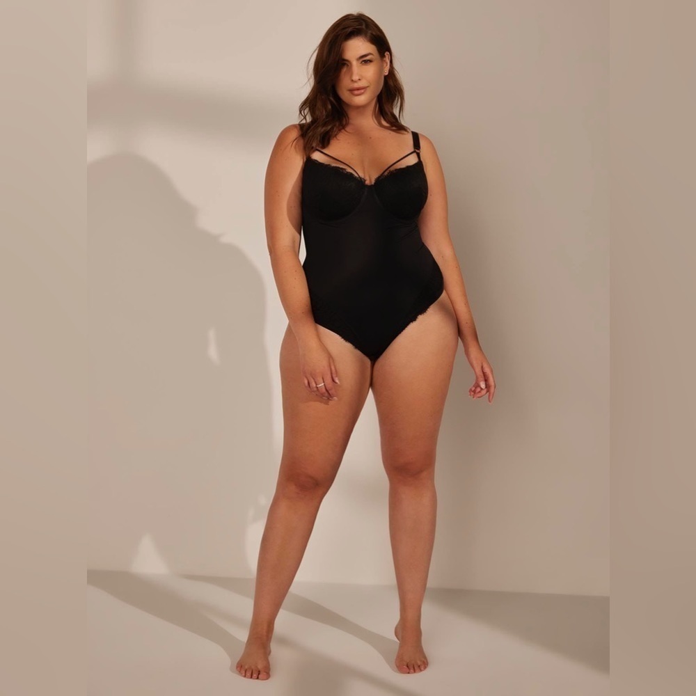 Pennington’s Boudoir Underwire Bodysuit - Déesse Collection Size 4x
